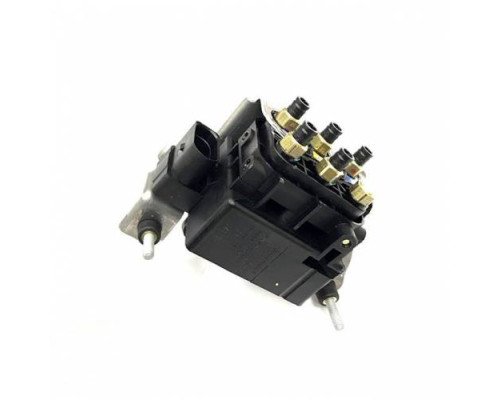 Блок клапанов пневмоподвески для Volvo XC60 (2017-2023)