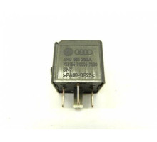 Реле компрессора пневмоподвески для Audi A8 D3 (2003-2010)